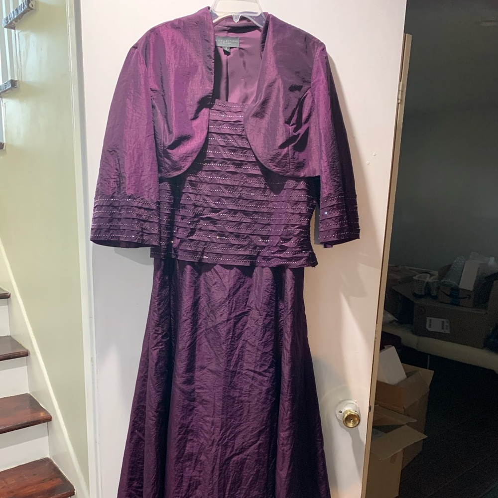 KM Collections size 18 floor length dress